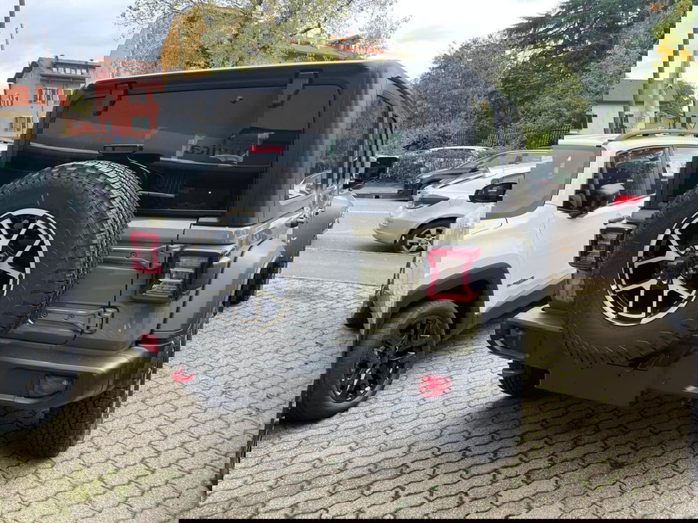 Jeep Wrangler Unlimited nuova a Milano (8)