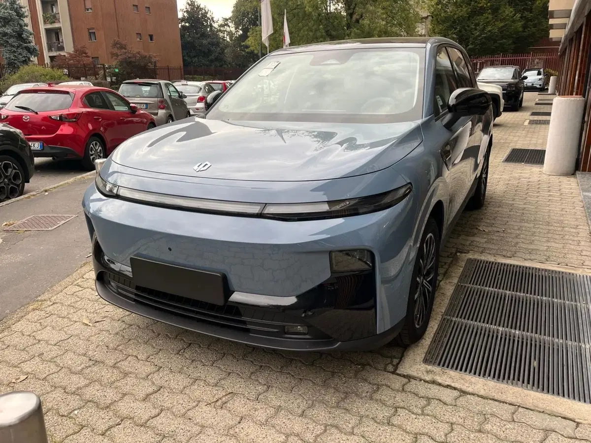 Leapmotor B10 nuova a Milano