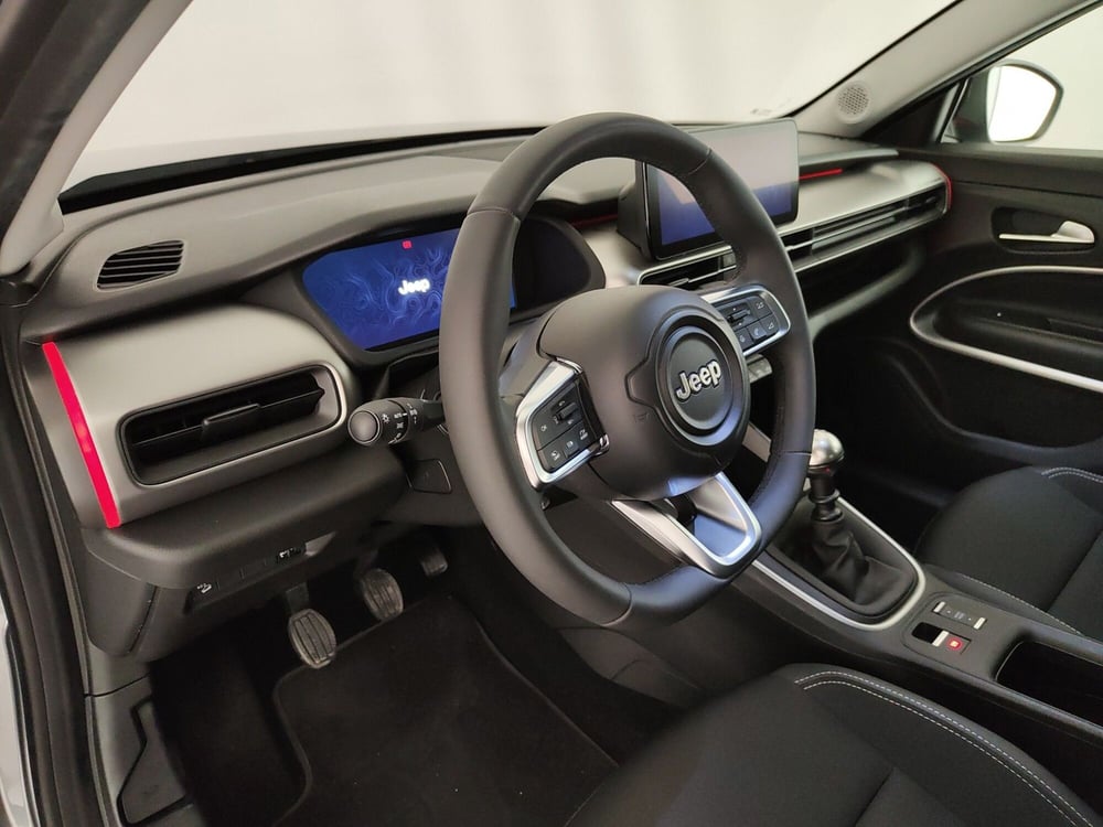 Jeep Avenger usata a Caserta (20)