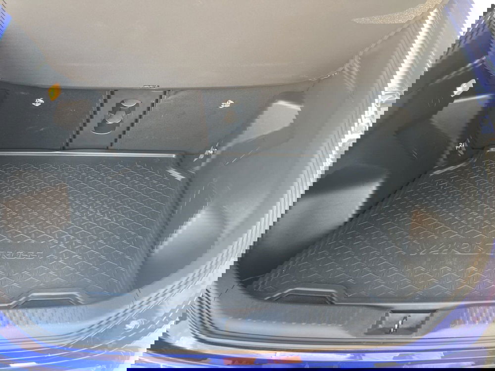 Toyota Yaris Cross usata a Catania (7)