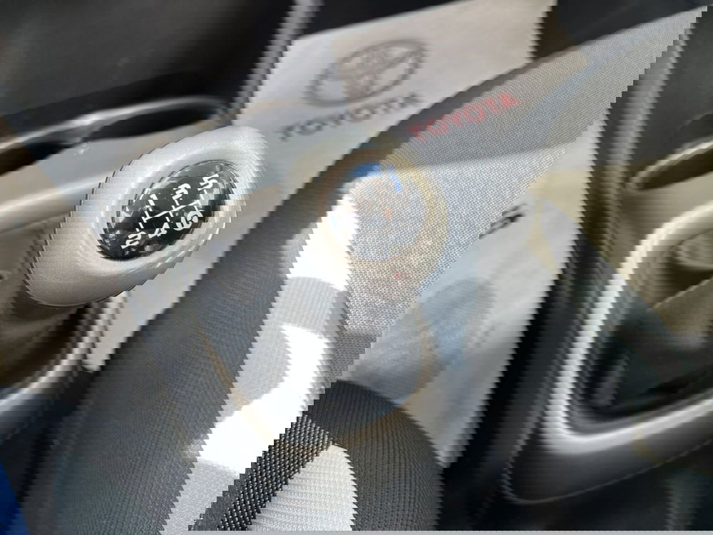 Toyota Aygo usata a Catania (15)