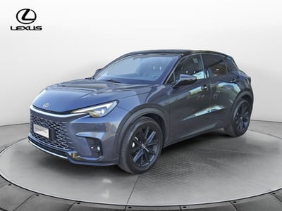 Lexus LBX 1.5 hybrid Class 2wd del 2024 usata a Montebelluna