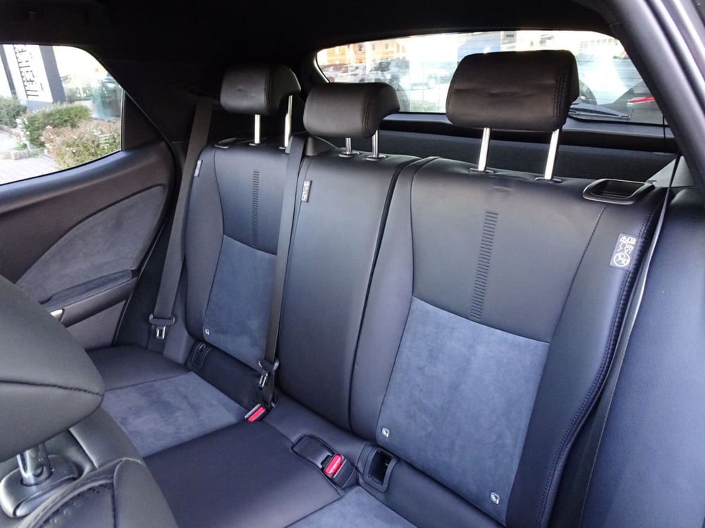Lexus LBX usata a Treviso (10)