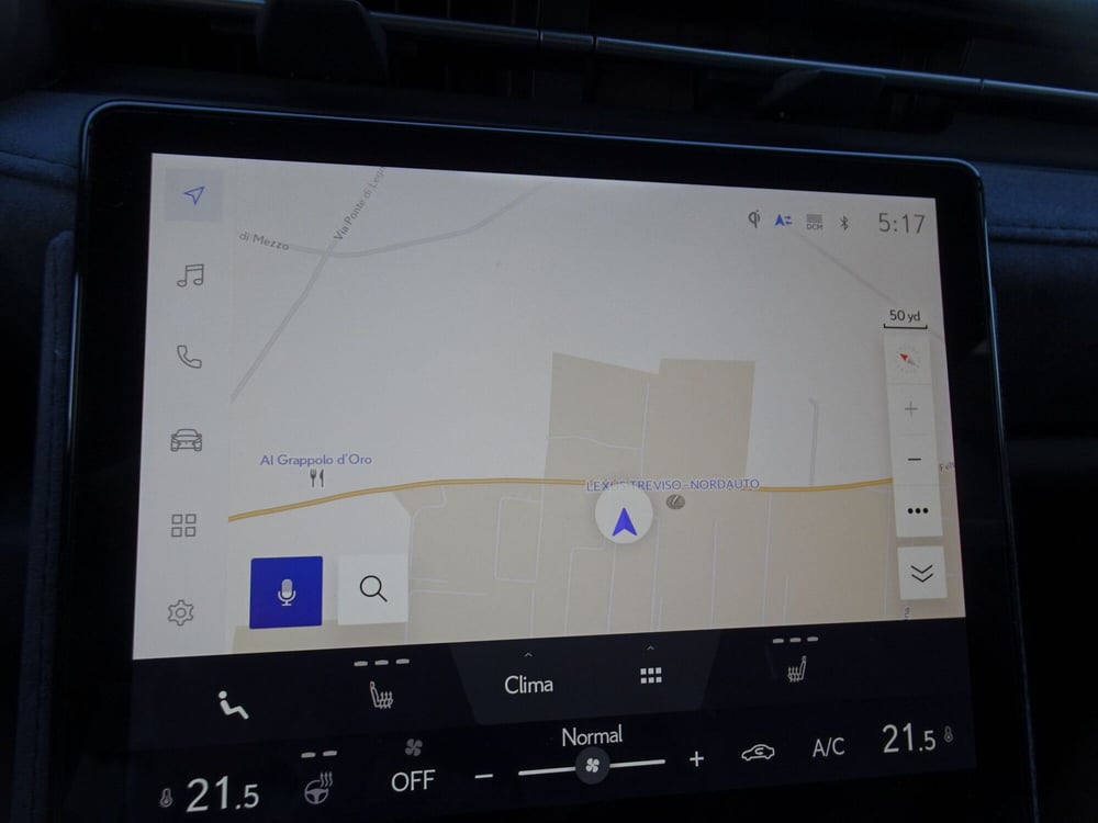 Lexus LBX usata a Treviso (19)