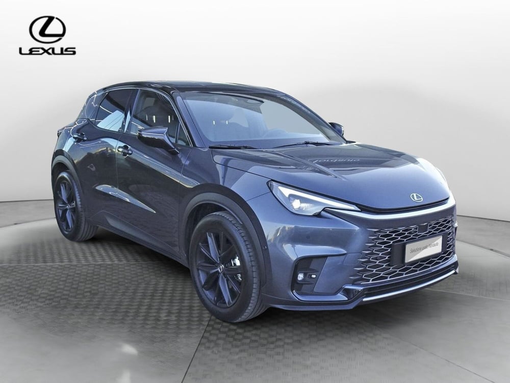 Lexus LBX usata a Treviso (3)