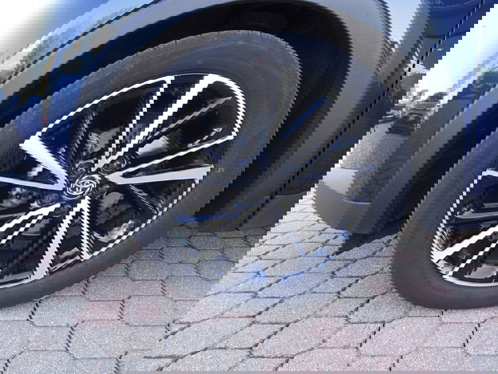 Toyota Toyota C-HR usata a Treviso (8)