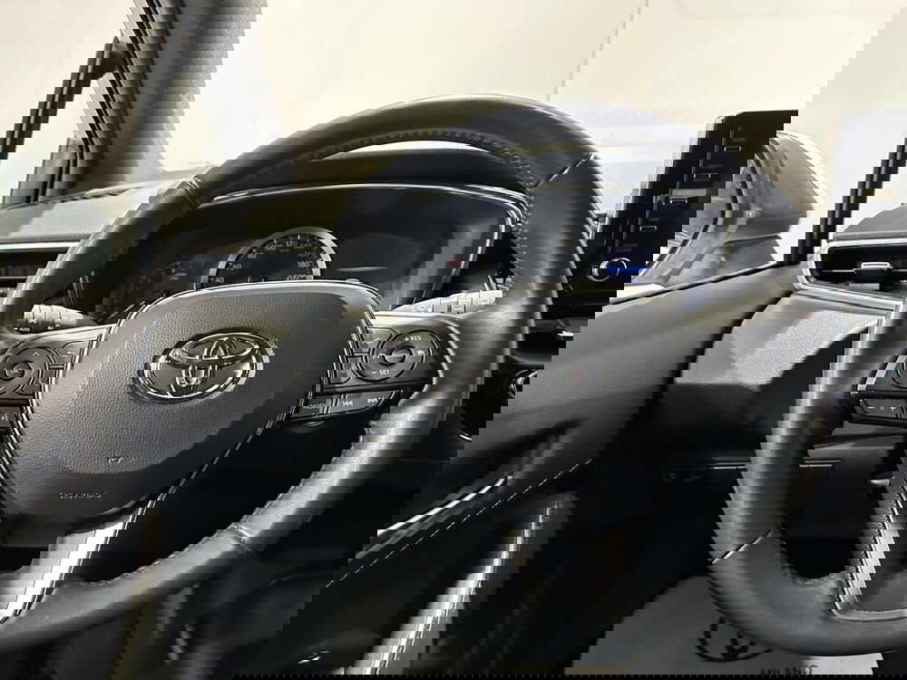 Toyota Corolla Touring Sports usata a Milano (10)