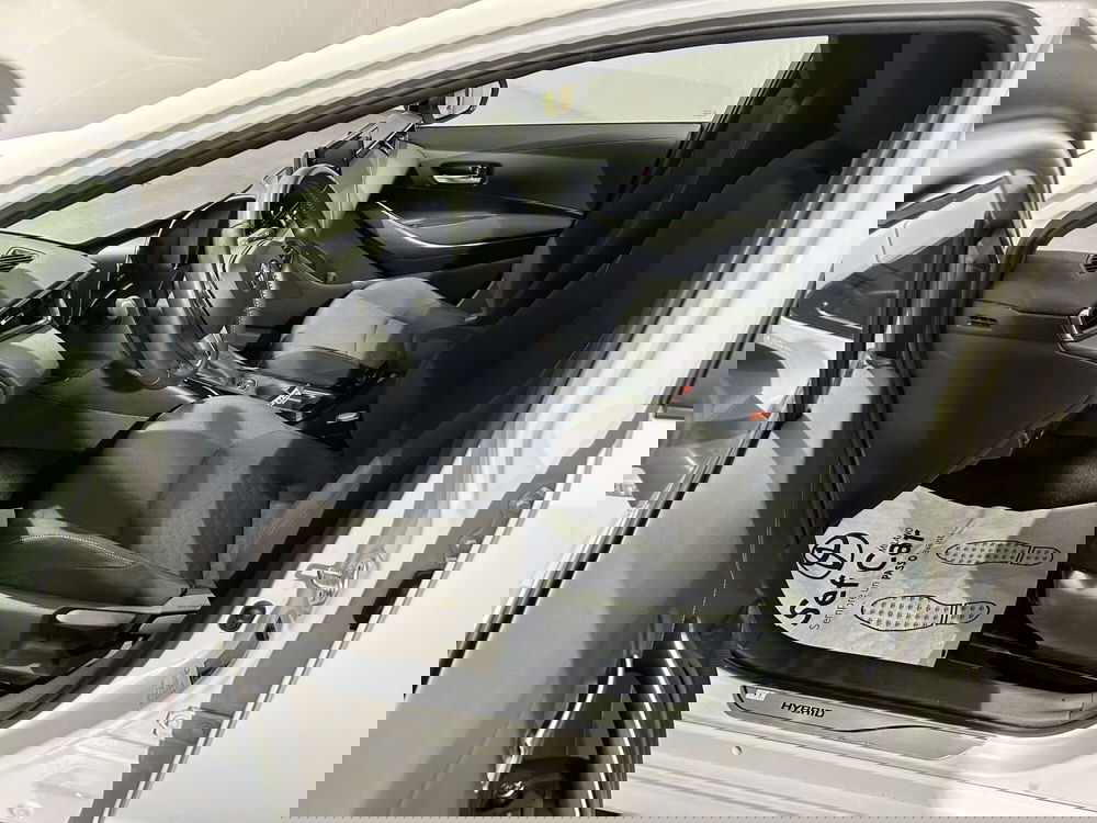 Toyota Corolla Touring Sports usata a Milano (11)