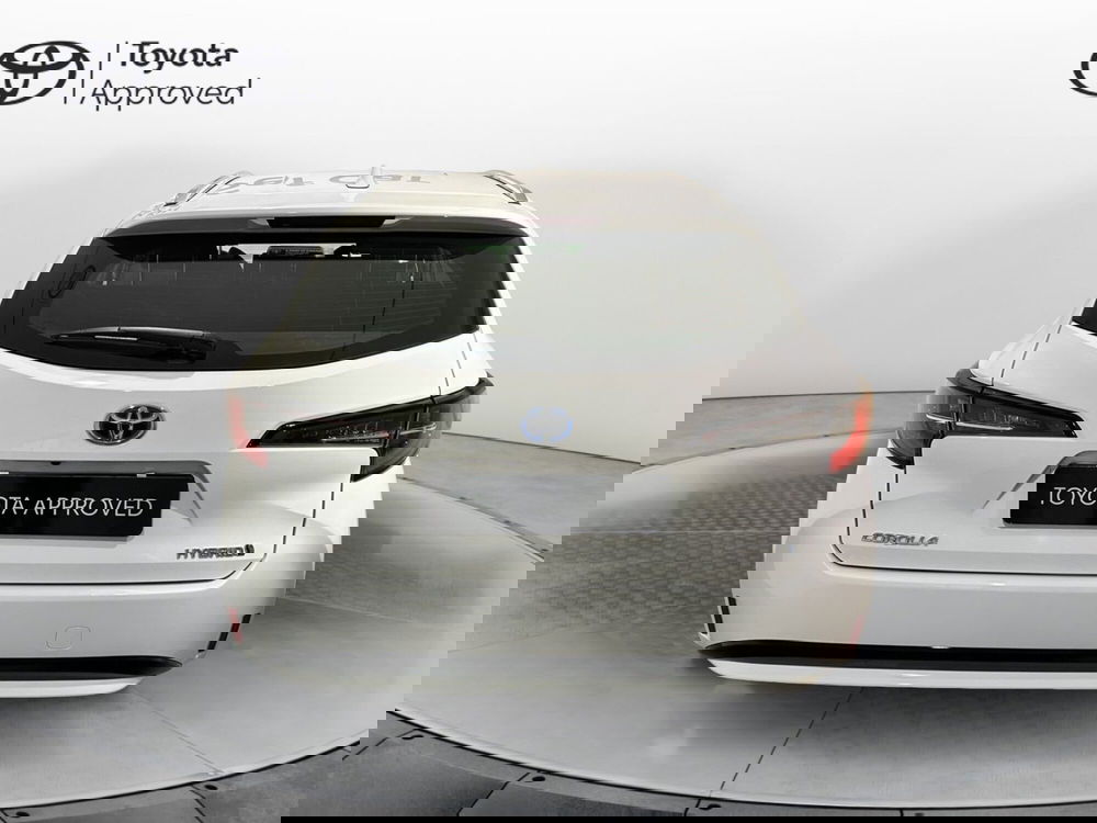 Toyota Corolla Touring Sports usata a Milano (3)