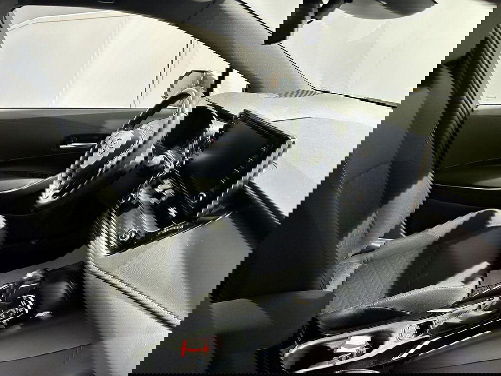 Toyota Corolla Touring Sports usata a Milano (6)