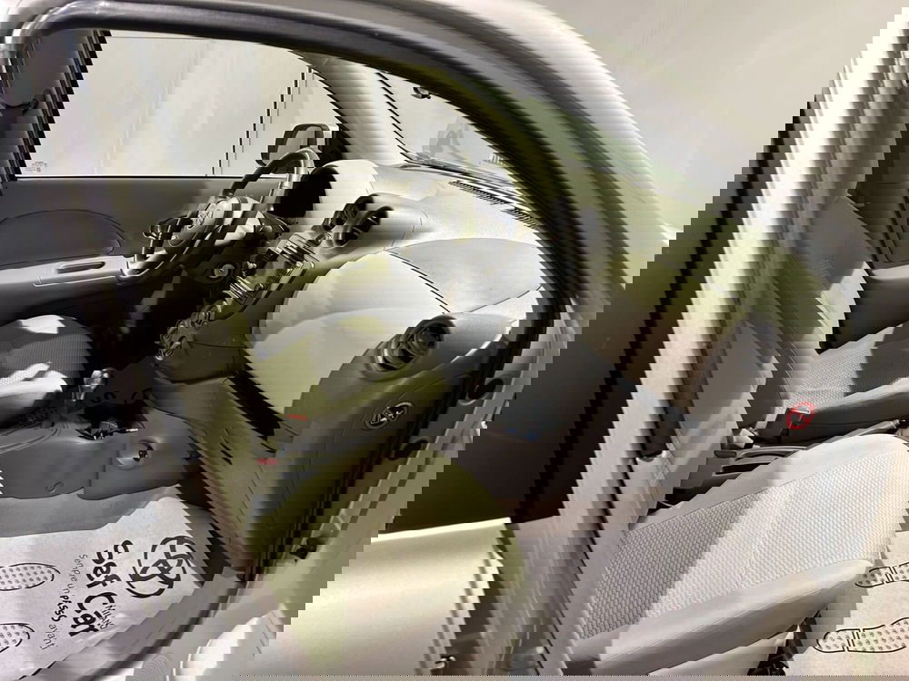 Nissan Micra usata a Milano (13)