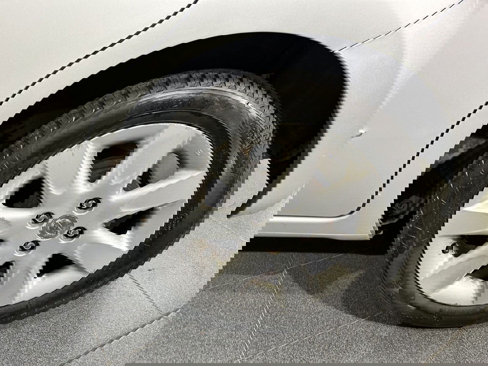 Nissan Micra usata a Milano (7)