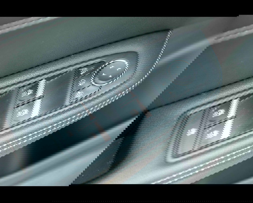 Renault Arkana usata a Venezia (17)