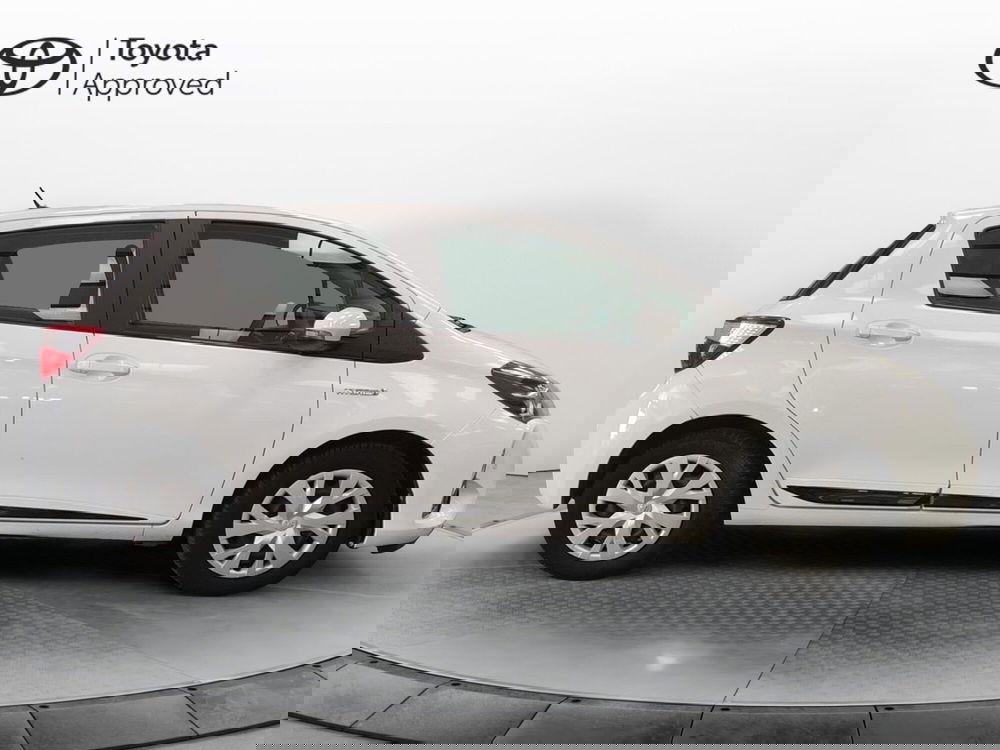 Toyota Yaris usata a Roma (17)