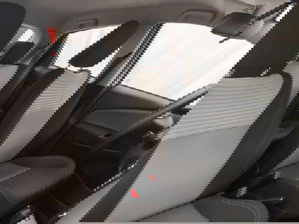 Toyota Yaris usata a Roma (7)