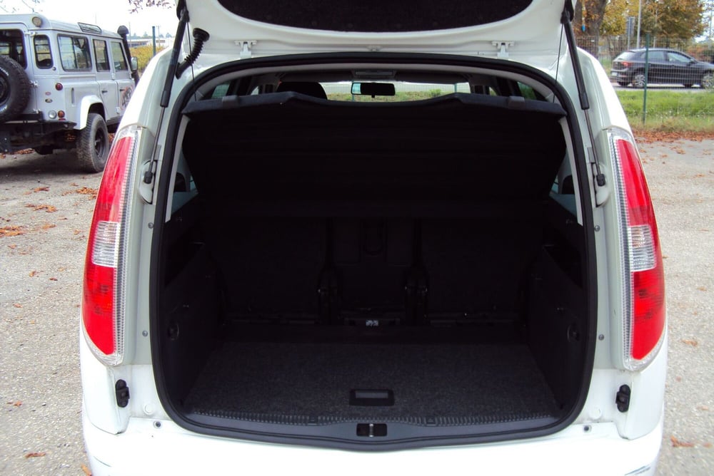 Skoda Roomster usata a Bologna (9)