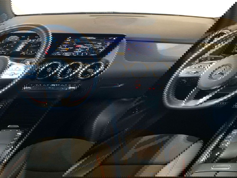 Mercedes-Benz GLA SUV usata a Bergamo (9)