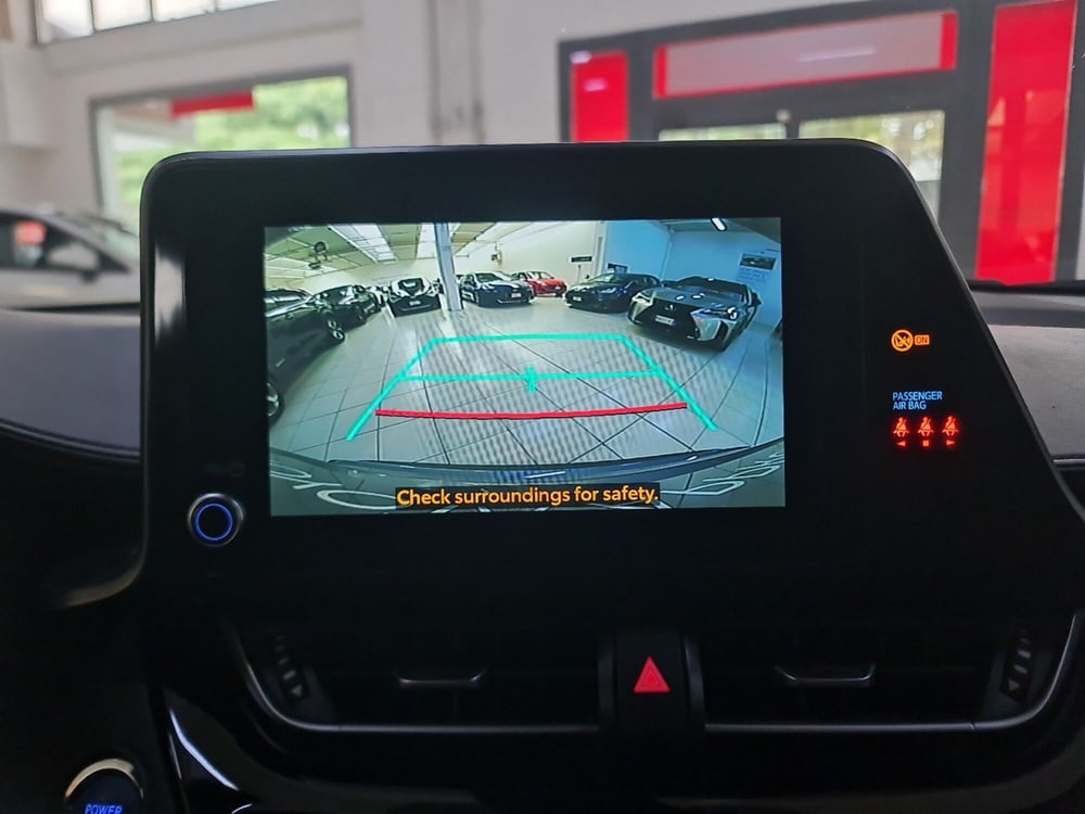 Toyota Toyota C-HR usata a Bologna (13)