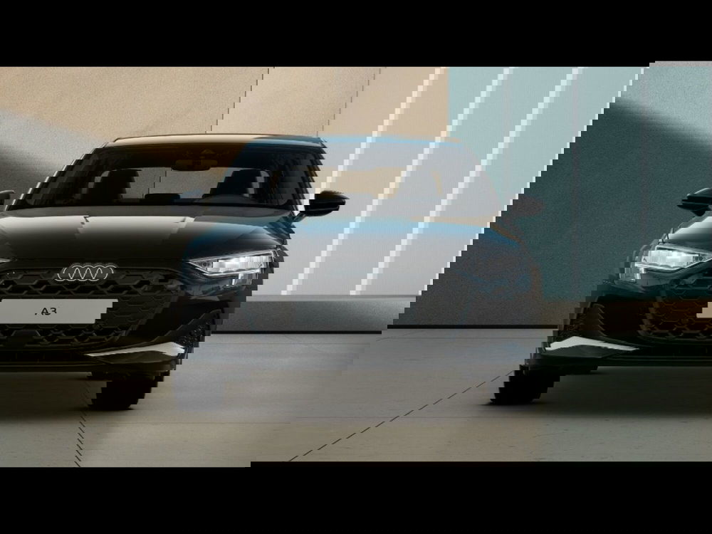 Audi A3 Sedan nuova a Pisa (4)