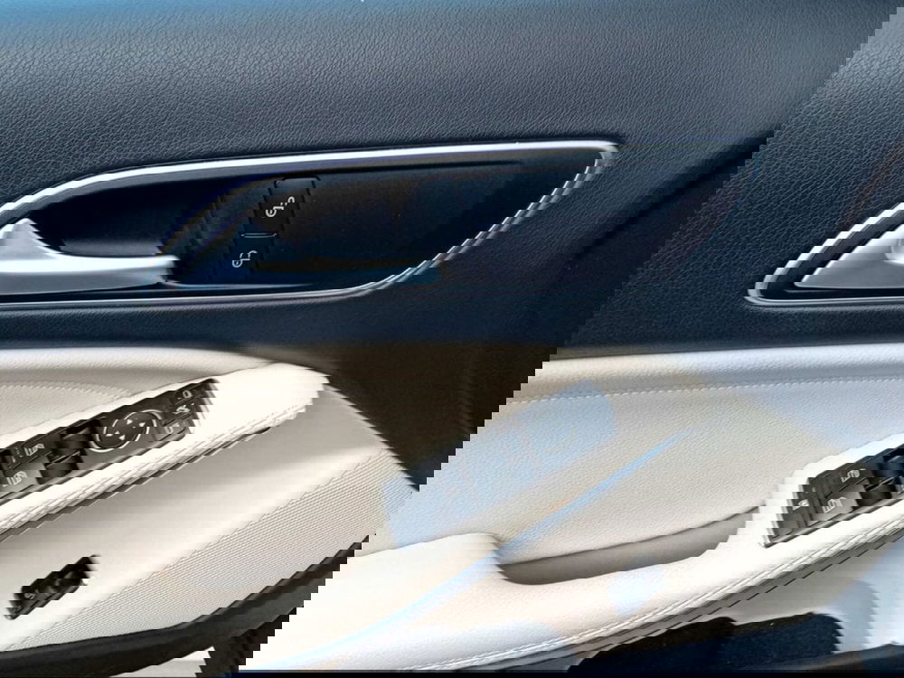 Mercedes-Benz GLA SUV usata a Firenze (17)