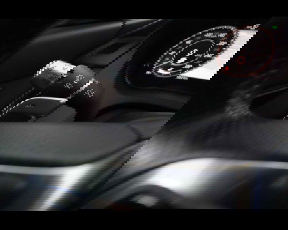 Jaguar E-Pace usata a Bologna (19)