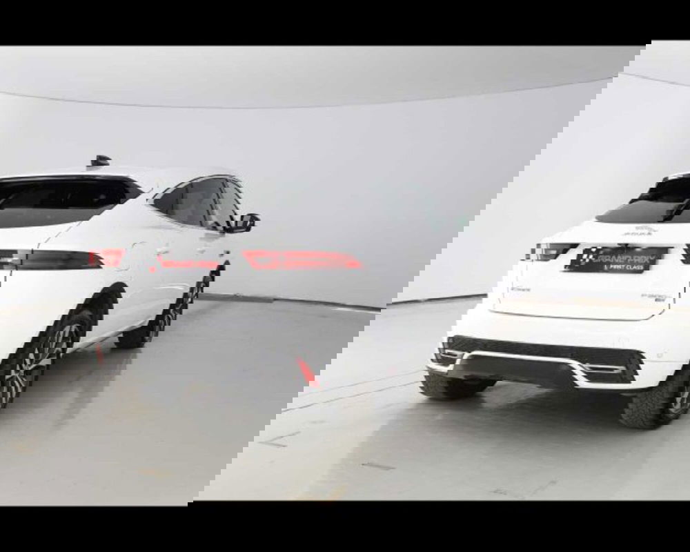 Jaguar E-Pace usata a Bologna (5)