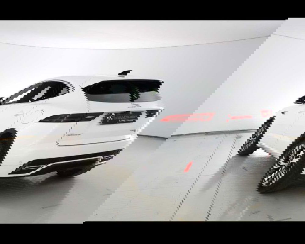 Jaguar E-Pace usata a Bologna (7)