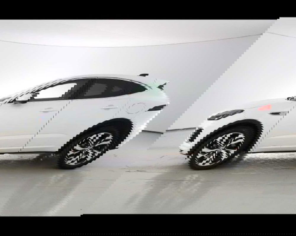 Jaguar E-Pace usata a Bologna (8)