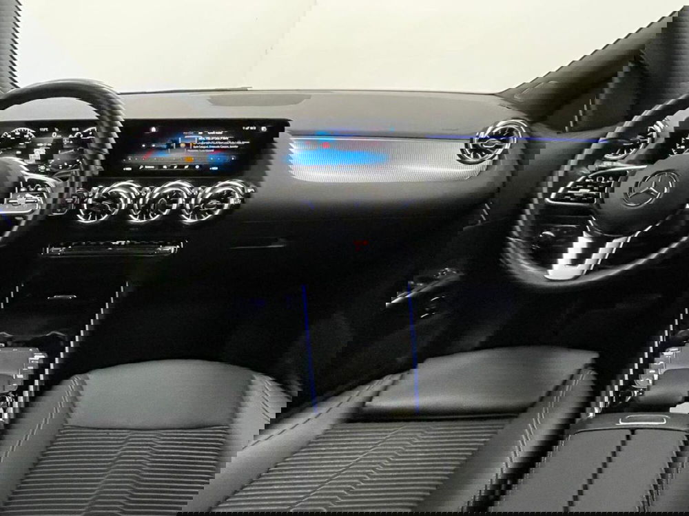 Mercedes-Benz GLA SUV usata a Como (5)