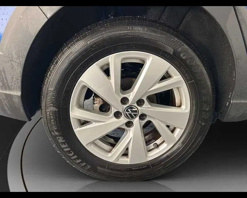 Volkswagen Taigo usata a Roma (11)
