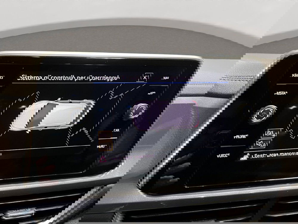 Volkswagen T-Roc usata a Padova (12)