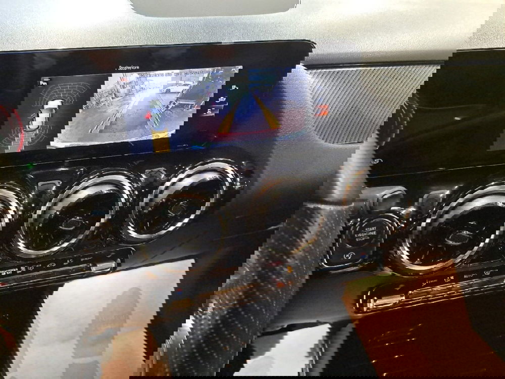 Mercedes-Benz GLA SUV usata a Pescara (10)