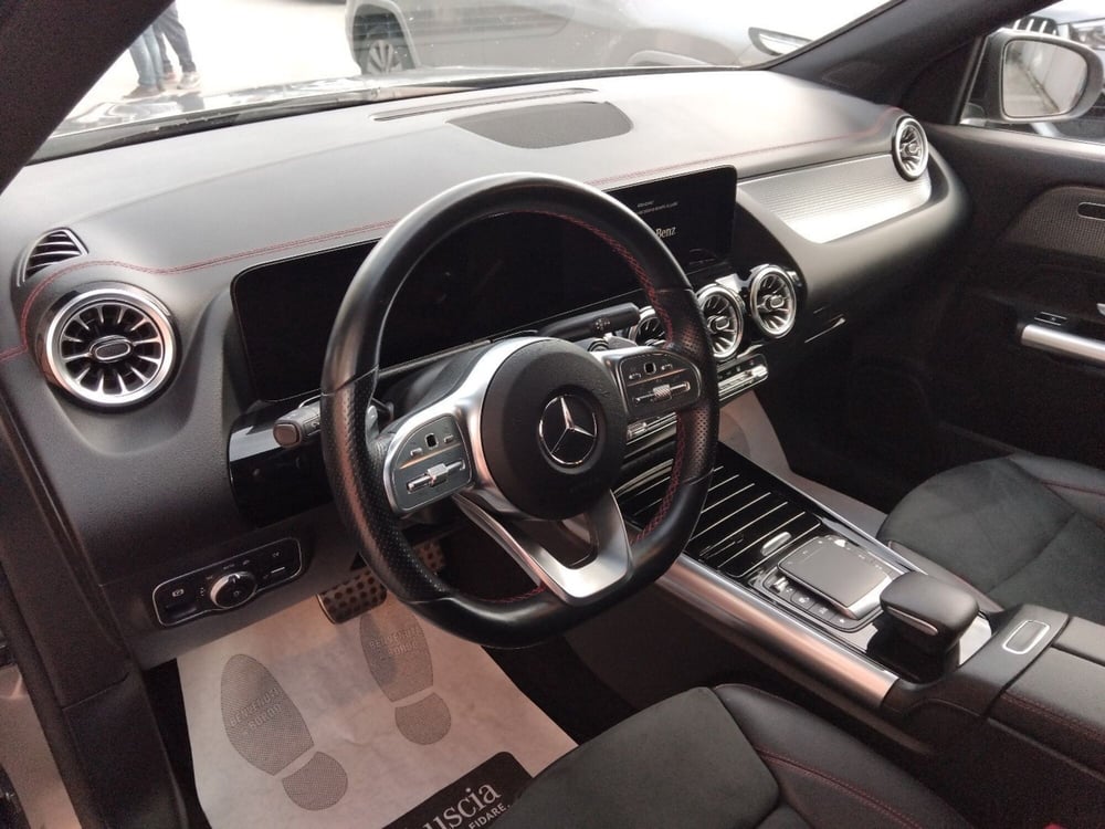 Mercedes-Benz EQA usata a Pescara (11)