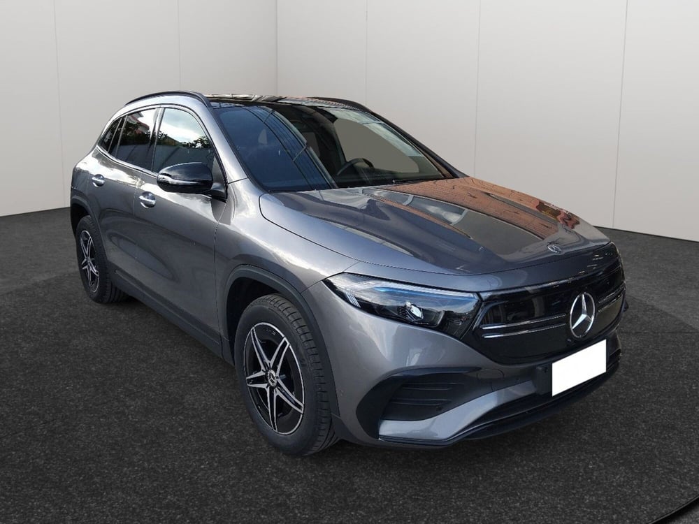 Mercedes-Benz EQA usata a Pescara (8)