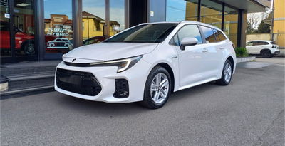 Suzuki Swace 1.8h Top e-cvt nuova a San Vittore Olona