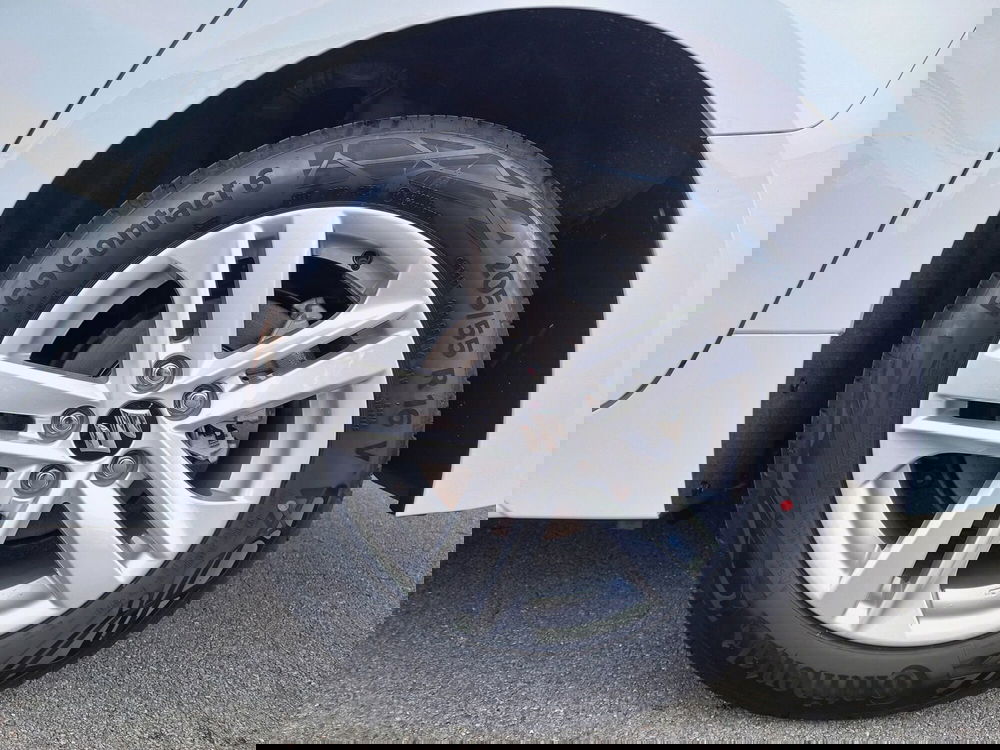 Suzuki Swace nuova a Milano (11)