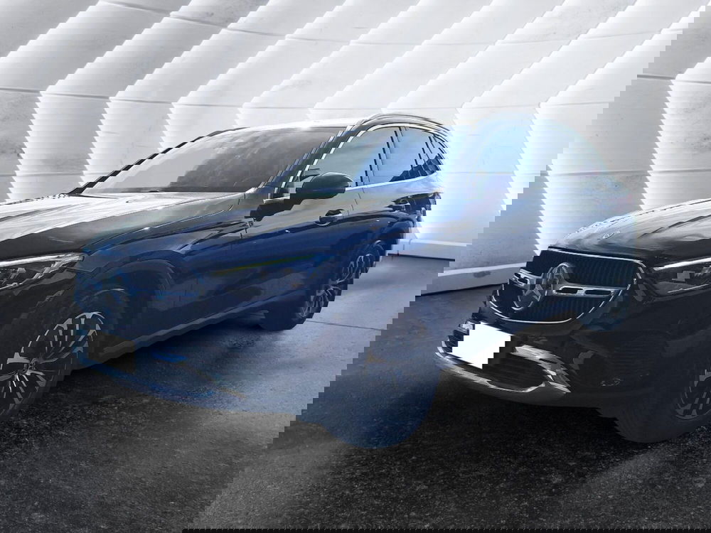 Mercedes-Benz GLC usata a Salerno