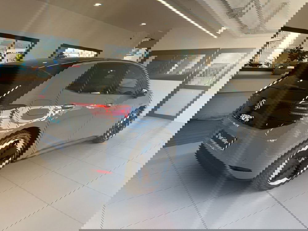 Volkswagen ID.3 nuova a Salerno (19)