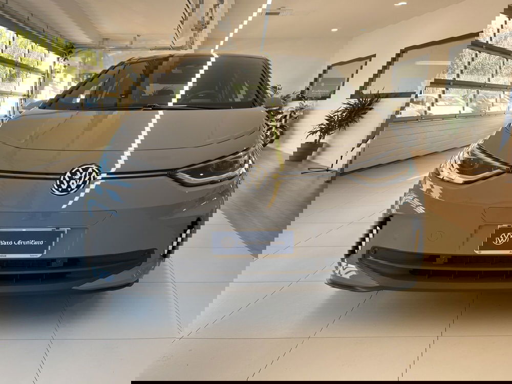 Volkswagen ID.3 nuova a Salerno (4)