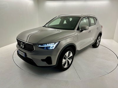 Volvo XC40 T5 Recharge Plug-in Hybrid automatico Core del 2023 usata a Bergamo