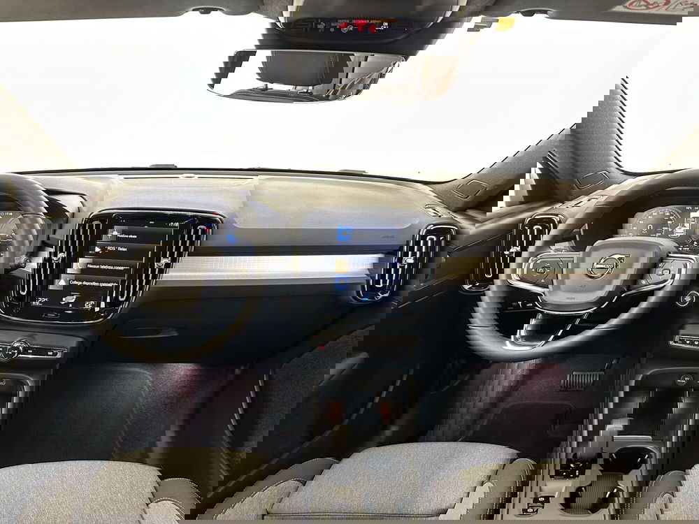 Volvo XC40 usata a Bergamo (4)