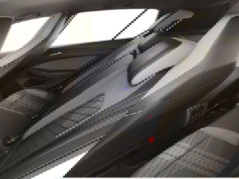 Volkswagen Golf usata a Massa-Carrara (10)