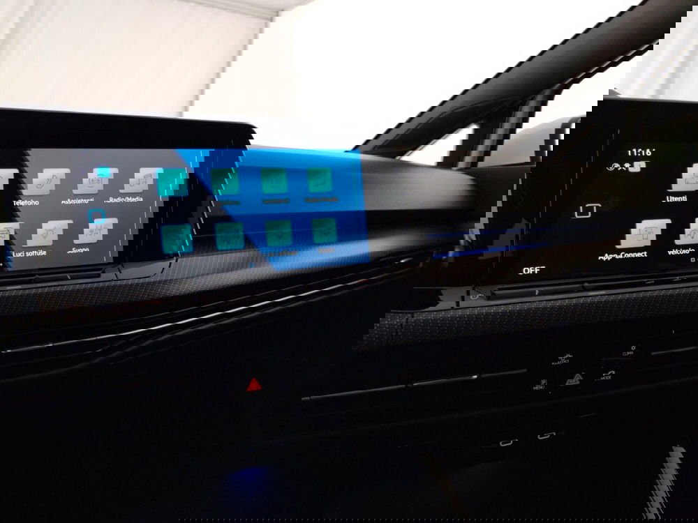 Volkswagen Golf usata a Massa-Carrara (12)