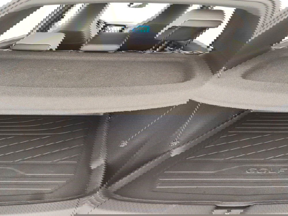 Volkswagen Golf usata a Massa-Carrara (16)