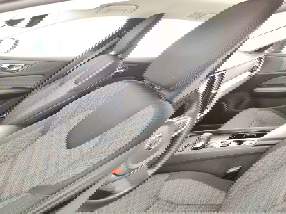 Volvo V60 usata a Massa-Carrara (9)
