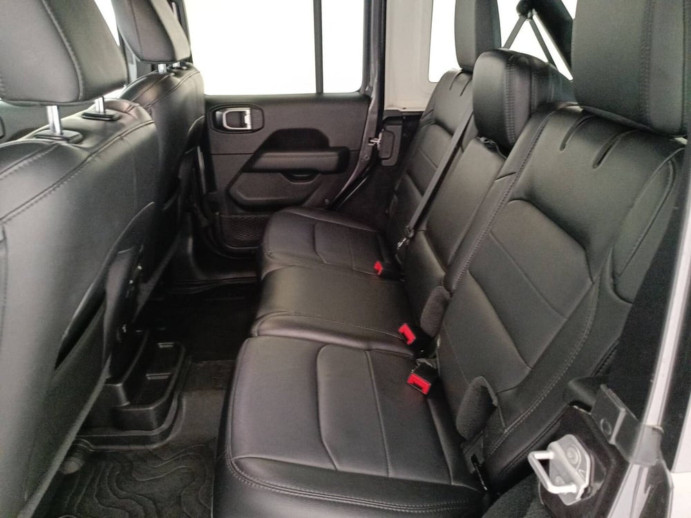 Jeep Wrangler Unlimited usata a Treviso (13)