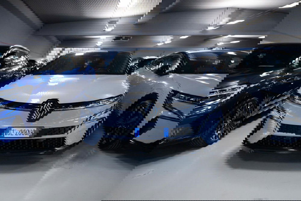 Renault Megane E-Tech Electric usata a Torino (4)