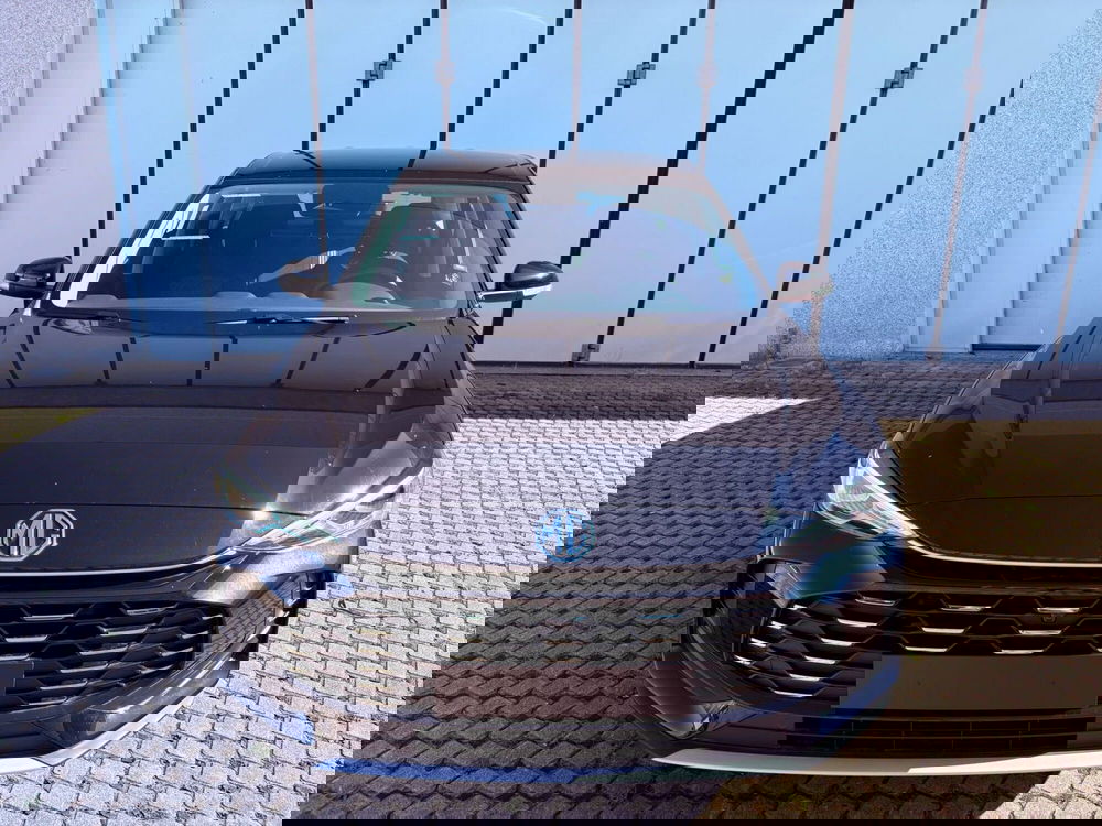 Mg ZS nuova a Monza e Brianza (2)