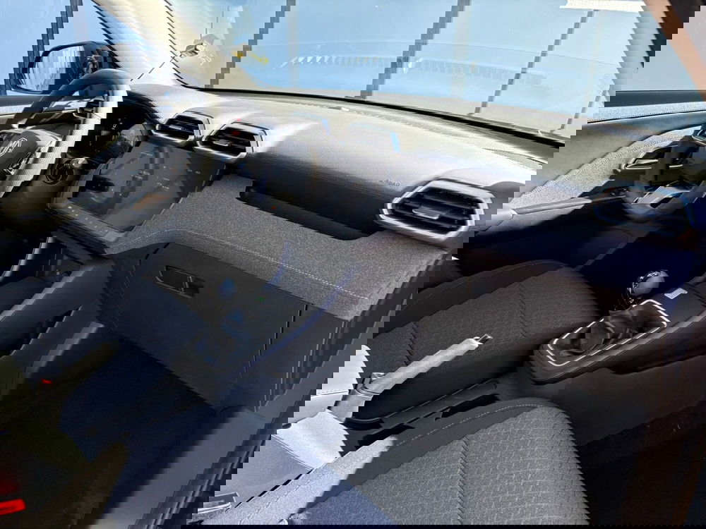 Mg ZS nuova a Monza e Brianza (13)