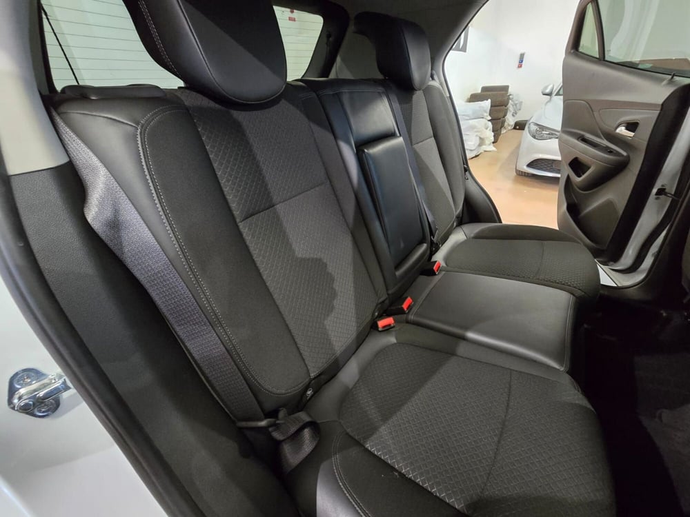 Opel Mokka usata a Rimini (19)